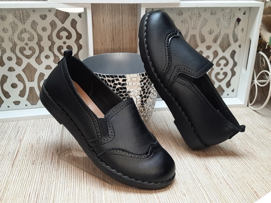 ZAPATO PLANO ELASTICOS PISO MEDIO NEGRO Zapa10 Zapatos Low Cost