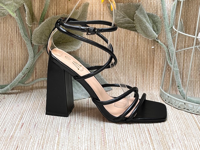 Sandalia tacon online alto